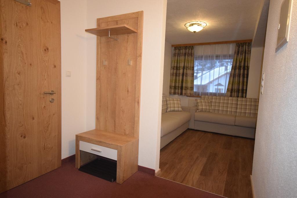 Haus Marina Apartman Sölden Szoba fotó